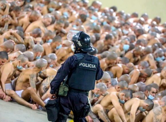 Κοροναϊός : Βαθιά ανησυχητική η κατάσταση στις φυλακές της Λατινικής Αμερικής εξαιτίας του υπερπληθυσμού