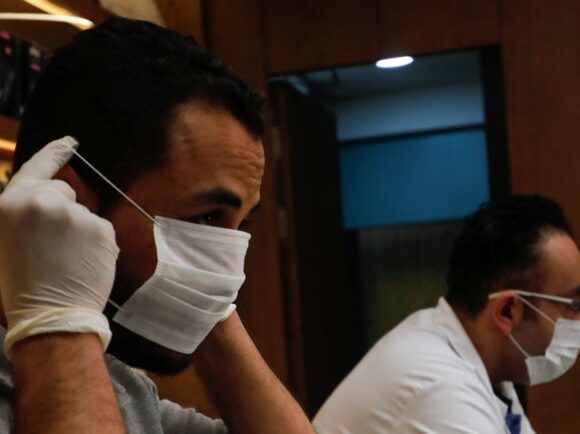 Κοροναϊός: Νέο ρεκόρ κρουσμάτων στην Αίγυπτο