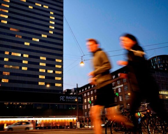 Κοροναϊός : Το Lockdown εξαφανίζει την επιδημία από τη Δανία