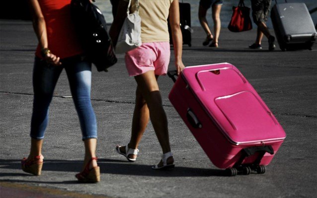 Κύπρος: Ξεκινούν πτήσεις από 19 χώρες στις 9 Ιουνίου
