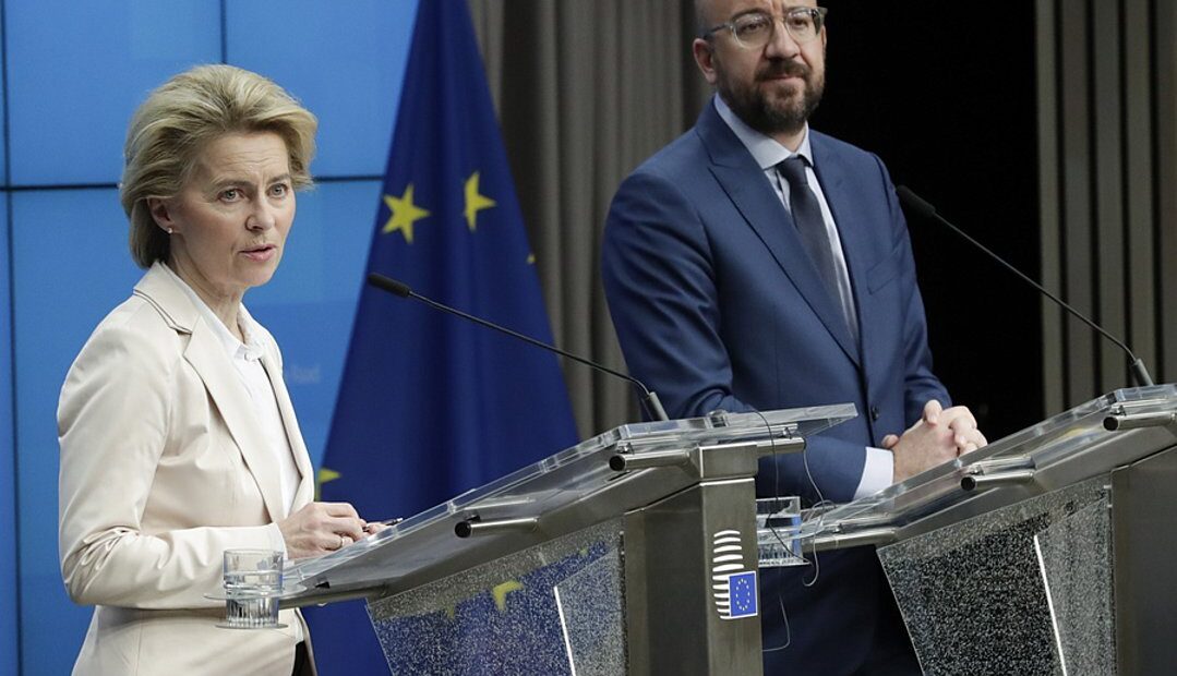 «Μείγμα» του γαλλογερμανικού σχεδίου και της πρότασης των «4» από την Κομισιόν