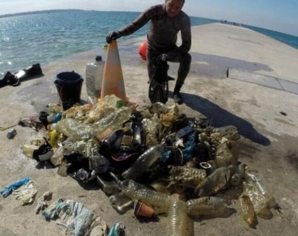 Ο κοροναϊός μολύνει τη Μεσόγειο: «sos» από τις γαλλικές αρχές