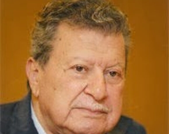 Πέθανε ο συγγραφέας Κυριάκος Ντελόπουλος