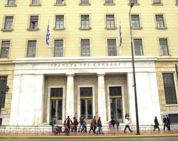 Στο ναδίρ οι ταξιδιωτικές εισπράξεις τον Μάρτιο| 71% δείχνει η Τράπεζα Ελλάδος|ΣΤΟΙΧΕΙΑ