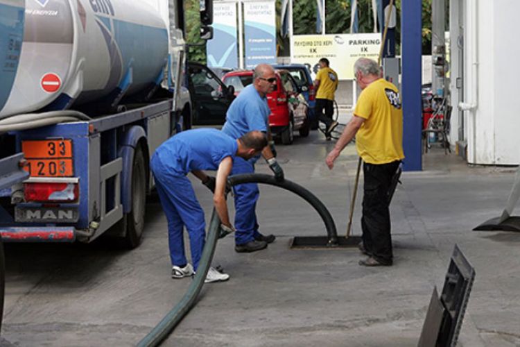 ΥΠΟΙΚ: Αιτήματα για νέα παράταση στη διάθεση φτηνού πετρελαίου θέρμανσης