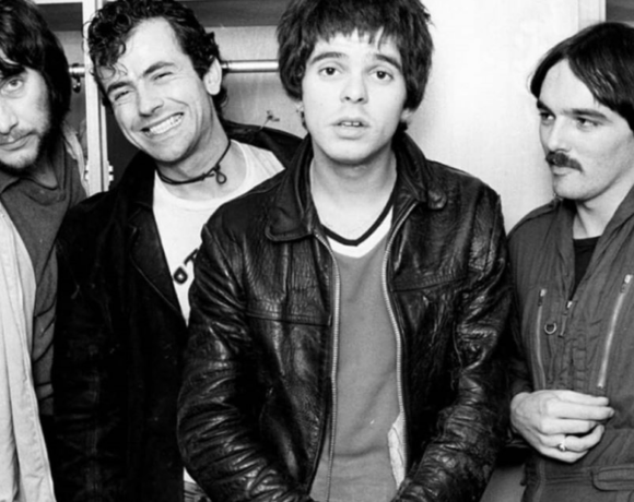 Dave Greenfield : Πέθανε από κοροναϊό ο κιμπορντίστας των Stranglers