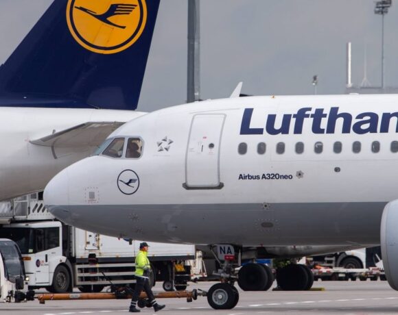 Dw: Ευνοϊκή για τη Lufthansa η συμφωνία Βερολίνου Βρυξελλών