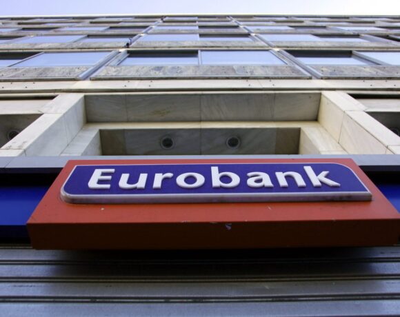 Eurobank: Ενίσχυση οργανικών κερδών προ προβλέψεων κατά 10,3%
