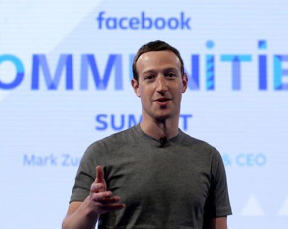 Facebook: Επεκτείνει έως το τέλος του 2020 τη δυνατότητα εργασίας από το σπίτι