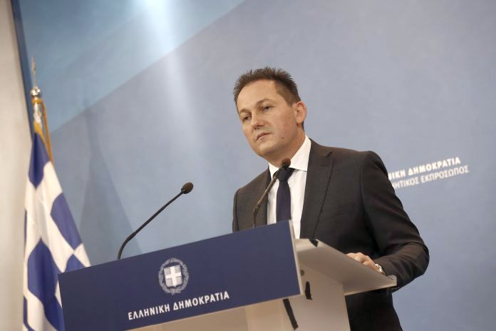 Gov’t Spokesman: Greek 2020 Tourism Season Shorter, But Not Lost