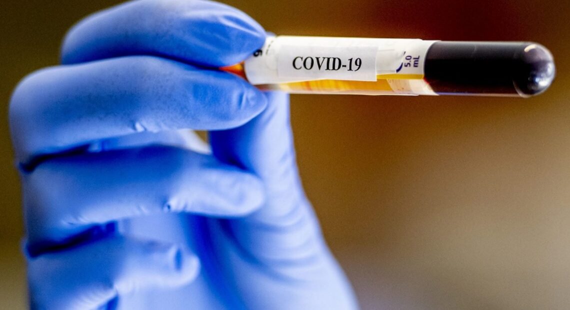 Nyt: Πωλούν αίμα θεραπευμένων από Covid 19 για 40