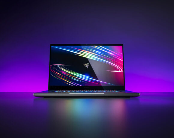 Razer Blade Pro 17: Το νέο τούμπανο Laptop της Razer με οθόνη Full Hd 300hz