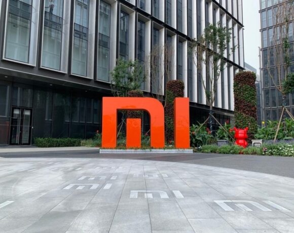 Xiaomi: Φέρεται να συλλέγει περισσότερα δεδομένα χρηστών από ότι πρέπει