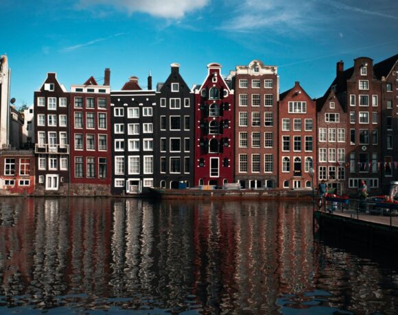 «Ανοίγει» και η Ολλανδία τα εξερχόμενα ταξίδια, στις περισσότερες ευρωπαϊκές χώρες, από τις 15 Ιουνίου|Σύγχυση για Ελλάδα