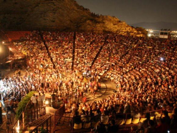 Από Δευτέρα θα επαναλειτουργήσει το σύνολο της αγοράς