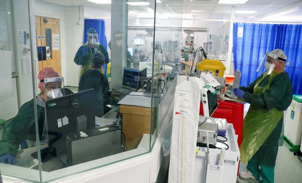 Βρετανία – κοροναϊός : Ο ένας στους πέντε ασθενείς μολύνθηκε κατά τη νοσηλεία του