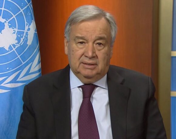 Γκουτέρες : Προσβάσιμο σε όλους το εμβόλιο κατά του κοροναϊού