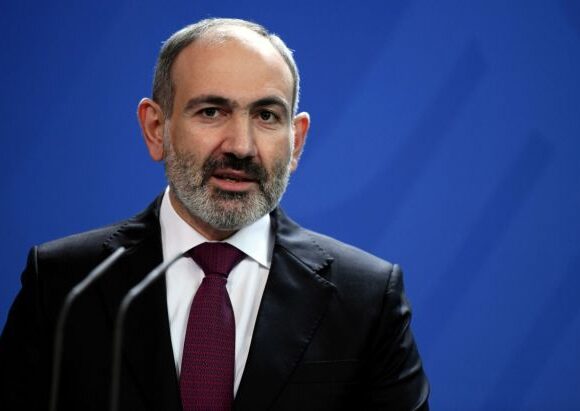 Θετικός στον κοροναϊό ο πρωθυπουργός της Αρμενίας