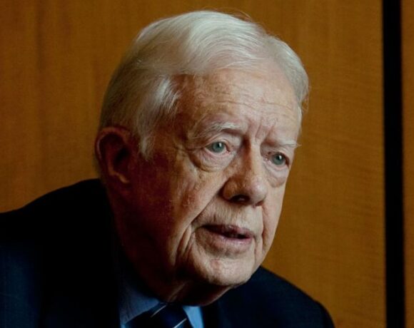 Παρέμβαση Κάρτερ : Οι φυλετικές αδικίες υποσκάπτουν την αμερικανική δημοκρατία