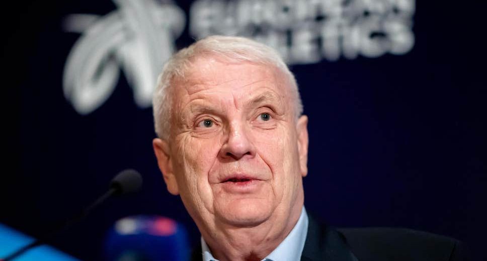 Ποιος ήταν ο πρόεδρος της ΕΑΑ, Σβέιν Άρνε Χάνσεν;