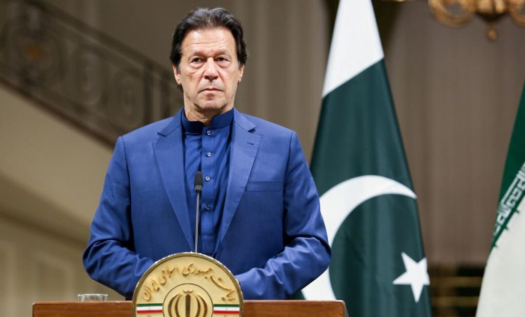 Πρωθυπουργός Πακιστάν : Ζήστε με τον ιό, δεν υπάρχουν χρήματα