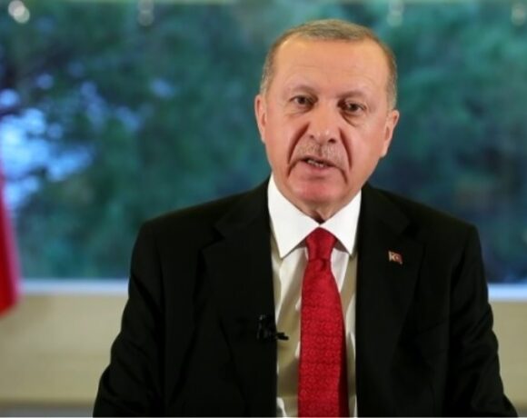 Σενάρια για πρόωρες κάλπες στην Τουρκία