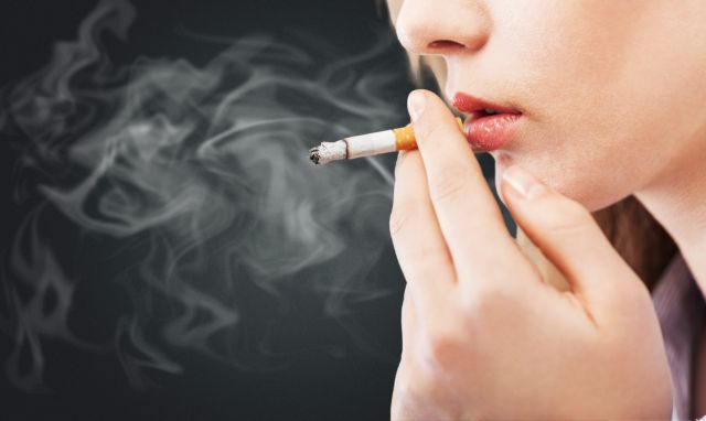 Στοπ στην πώληση ηλεκτρονικών τσιγάρων με γεύση βάζει η Ολλανδία