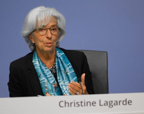 Τι απάντησε η Κριστίν Λαγκάρντ στο NM για τη νέα διόγκωση του ελληνικού χρέους