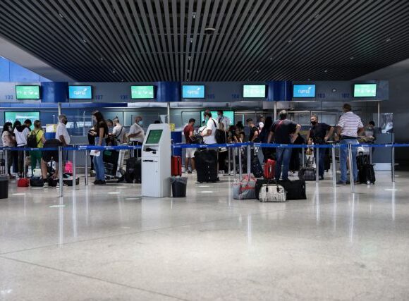 Τουρισμός – κοροναϊός: Ποιες χώρες παίρνουν το «πράσινο φως» για είσοδο στην Ε