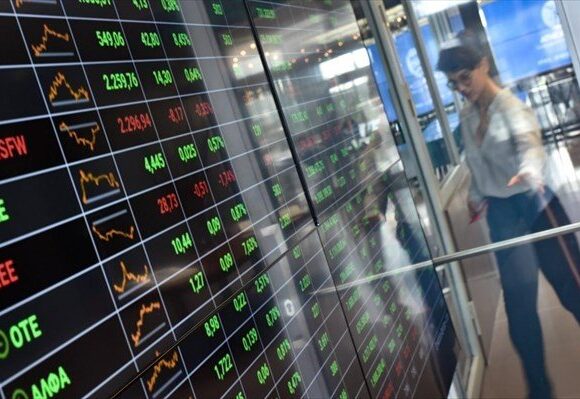 ΧΑ: Με απώλειες 1,63% ο Γενικός Δείκτης στις 665,01 μονάδες