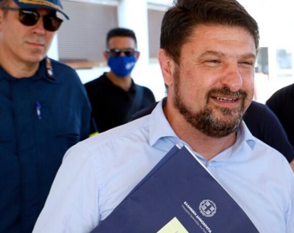 Χαρδαλιάς: Ως τη Δευτέρα οριστικοποιούνται οι υποδομές καραντίνας των τουριστών