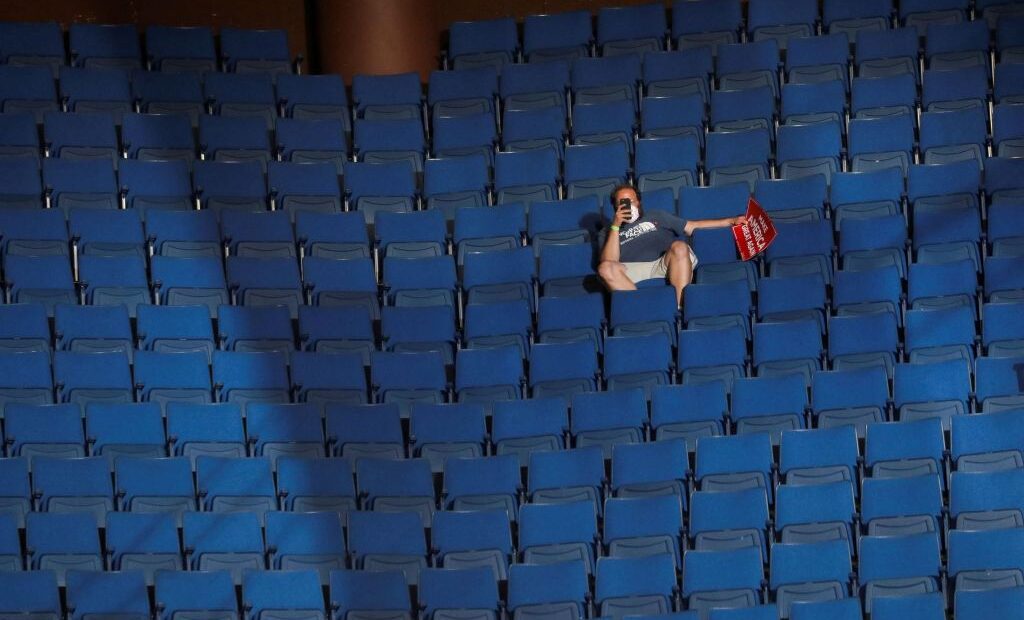 Χρήστες του Tiktok και φαν της κορεάτικης ποπ σαμποτάρισαν την προεκλογική συγκέντρωση Τραμπ