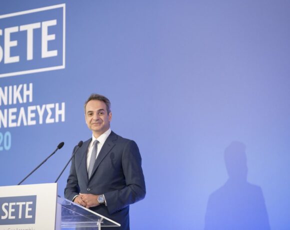 Greek Pm Pledges To Take Added Tourism Support Measures If Needed