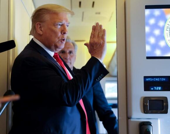 Yπέρ της καταστολής O Τραμπ – Κλιμακώνεται η ένταση