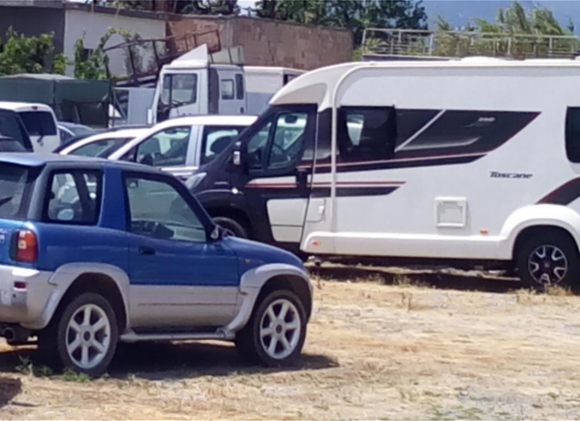 ΑΑΔΕ: Παράνομo ένα στα τρία αυτοκίνητα με ξένες πινακίδες