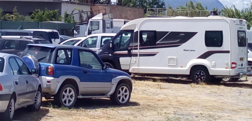 ΑΑΔΕ: Παράνομo ένα στα τρία αυτοκίνητα με ξένες πινακίδες