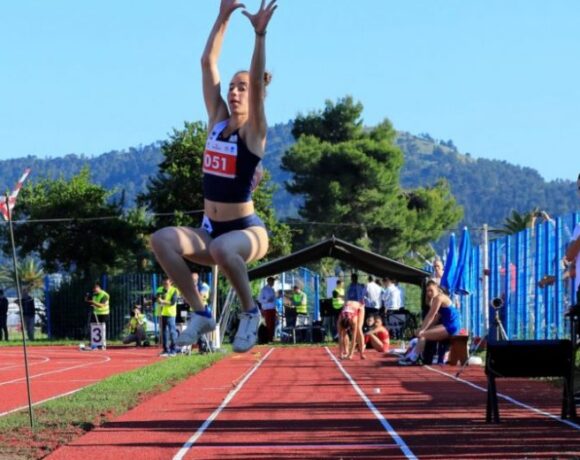 Ατομικό ρεκόρ η Φωτοπούλου