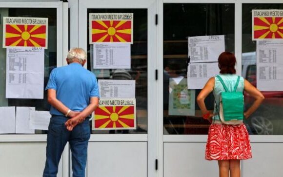 Βόρεια Μακεδονία: Με δύο έδρες διαφορά η πρωτιά Ζάεφ – Η επόμενη ημέρα στη χώρα