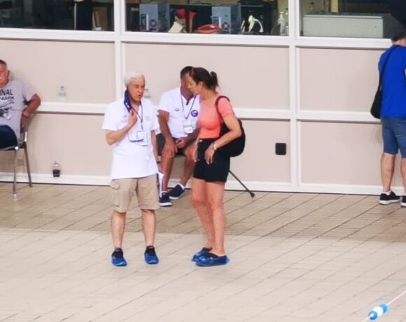 Γκεστ εμφανίσεις και τραπεζώματα