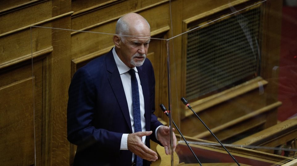 Διαφοροποίηση Παπανδρέου από Γεννηματά: Να αποσυρθεί το αντιδημοκρατικό νομοσχέδιο για τις διαδηλώσεις