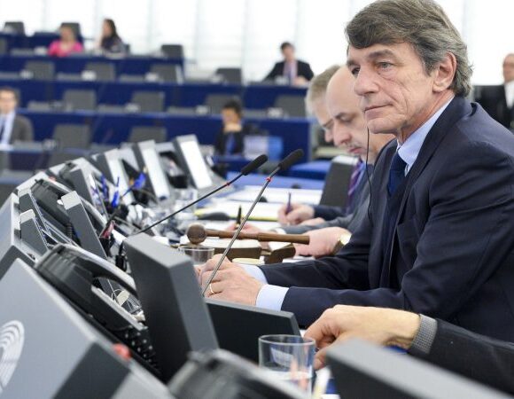 Ευρωπαϊκό Κοινοβούλιο: Δεν θα εγκρίνει τη συμφωνία εάν δεν τηρούνται οι προϋποθέσεις