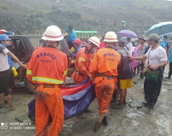 Κατολίσθηση σε ορυχείο στη Μιανμάρ – Πάνω από 160 οι νεκροί