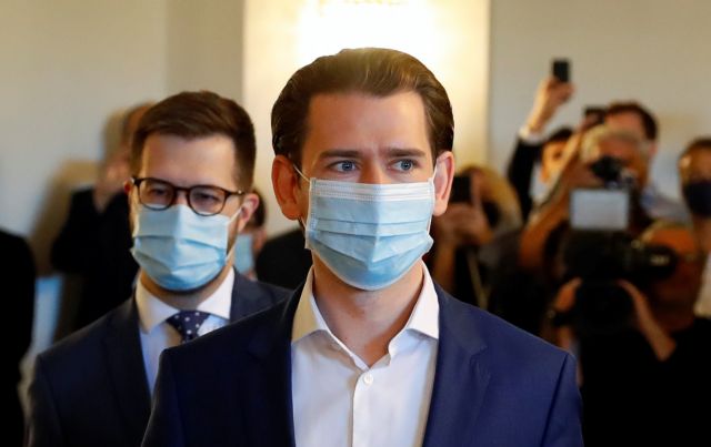Κοροναϊός : Εν αναμονή της απόφασης για επαναφορά της υποχρεωτικής χρήσης μάσκας στην Αυστρία