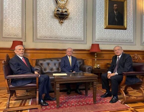 Κοροναϊός – Μεξικό : Προσπάθειες για «ανοσία της αγέλης» ή εγκληματική αμέλεια;