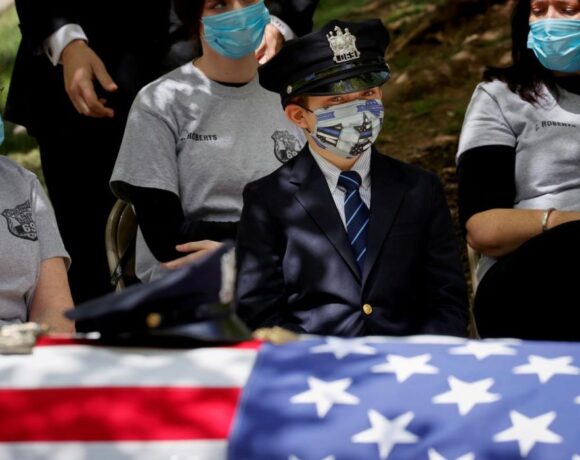 Κοροναϊός : Οι ΗΠΑ θα έχουν πιθανώς περισσότερους από 230