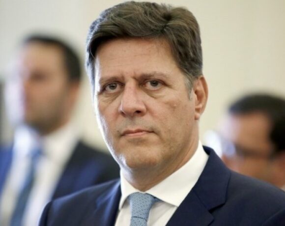 Μ. Βαρβιτσιώτης: Με τα 72 δισ