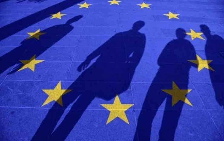 Οι οικονομικές και πολιτικές συνέπειες της απόφασης για το Ταμείο Ανάκαμψης – Τα συν και τα πλην