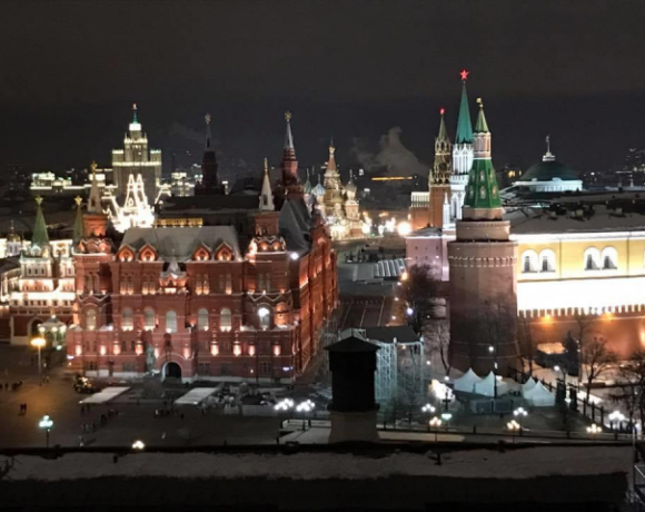 Προς επανεκκίνηση οι διεθνείς πτήσεις στη Ρωσία | «Διαπραγματεύσεις» για την λίστα|Πολιτική η απόφαση