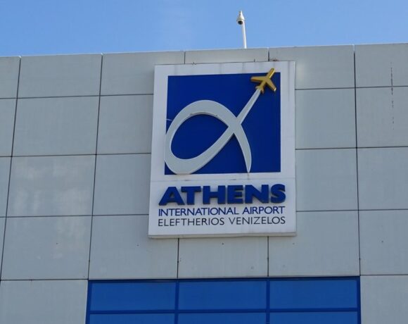 Στρατηγική συνεργασία ΔΑΑ – Ιατρικού Αθηνών για διεξαγωγή τεστ στο αεροδρόμιο