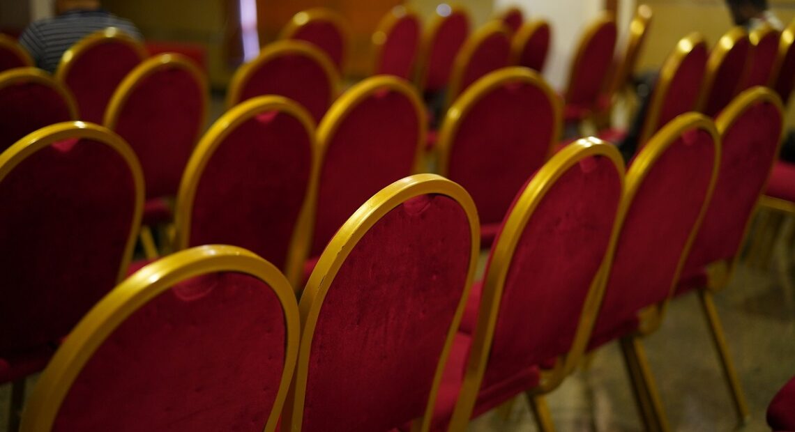 Υγειονομικά πρωτόκολλα: Πως θα διεξάγονται τα συνέδρια